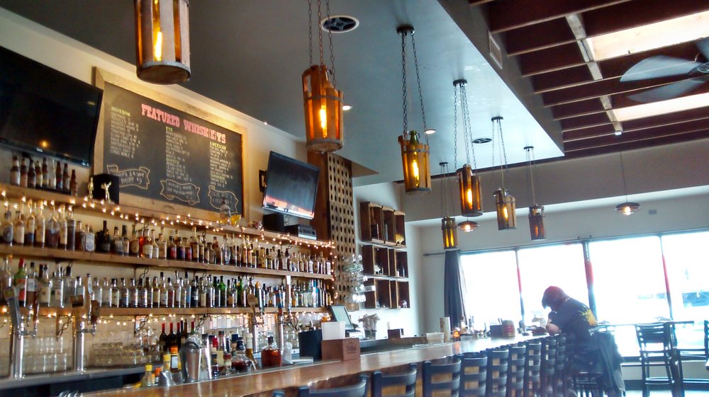 Top 5 Spots for Father's Day, Southpaw BBQ & Southern Cooking
